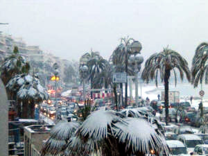 Promenade des Anglais with snow !