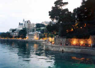 Dinard Promenade 'Clare de Lune'.